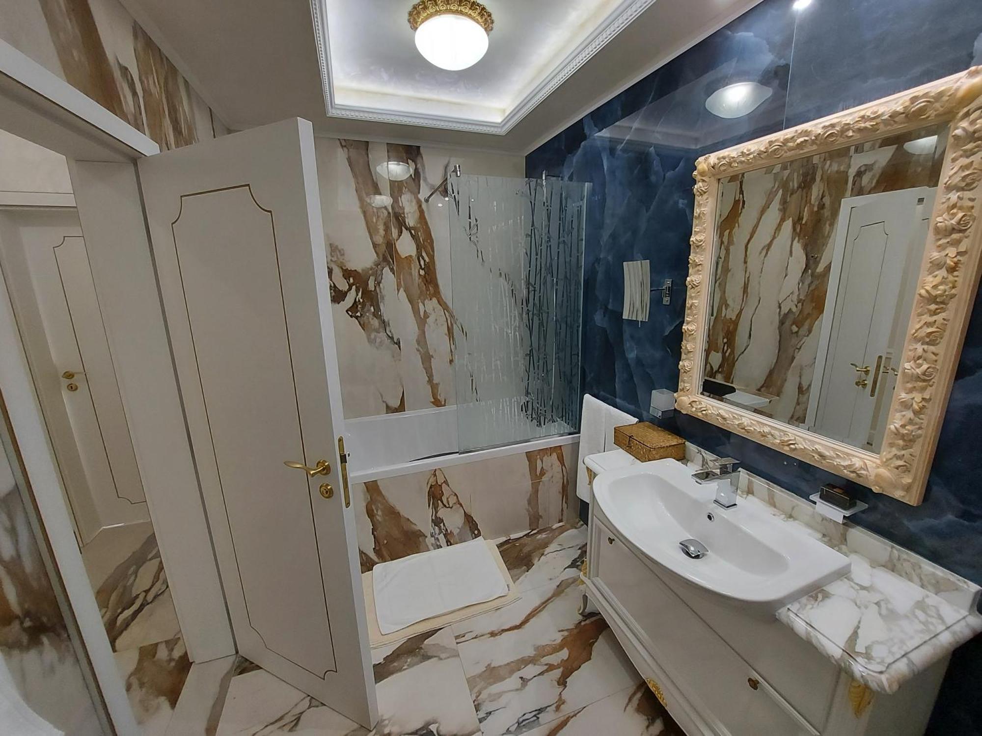 Art Complex Anel Hotel Sozopol Bagian luar foto