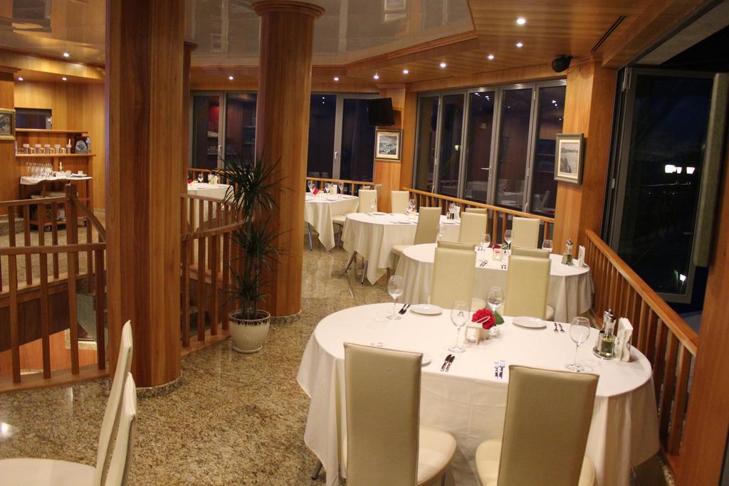 Art Complex Anel Hotel Sozopol Bagian luar foto